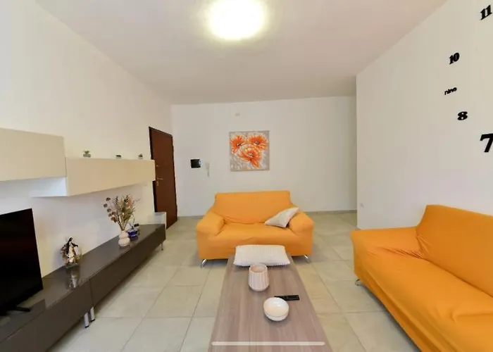 بيت ضيافة Fenix House 3*